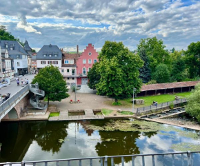 helloYOU apartments I Wohntraum am Wasser I Zentral I Parkplatz I Nahewein
